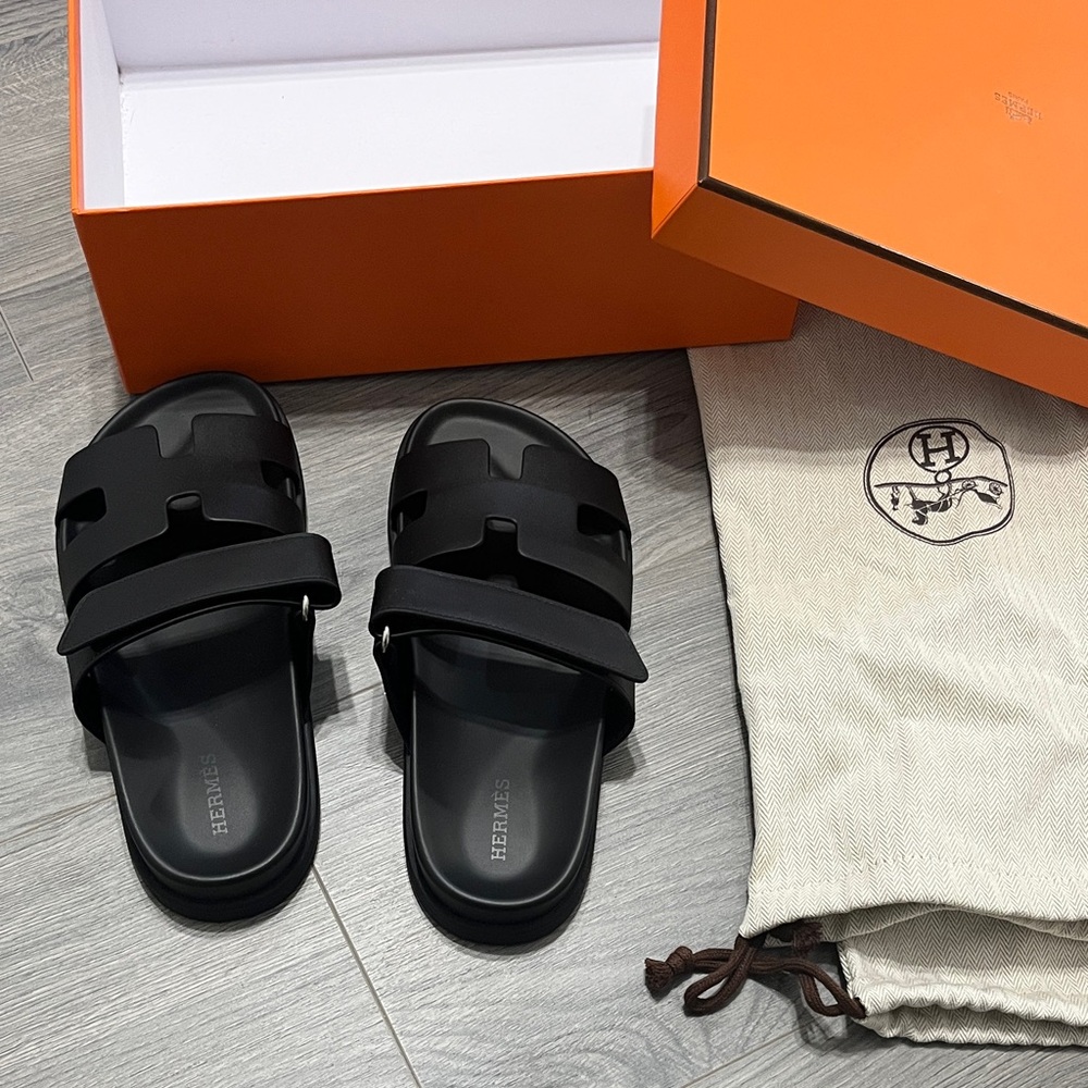 Hermes Chypre Sandals